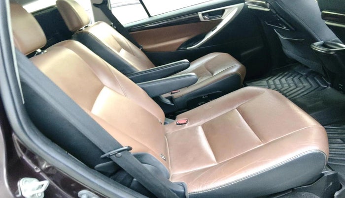 2017 Toyota Innova Crysta 2.8 ZX AT 7 STR, Diesel, Automatic, 1,77,332 km, interior