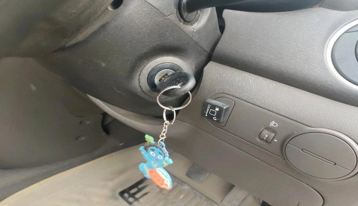 2015 Hyundai i10 MAGNA 1.1, CNG, Manual, 29,156 km, interior