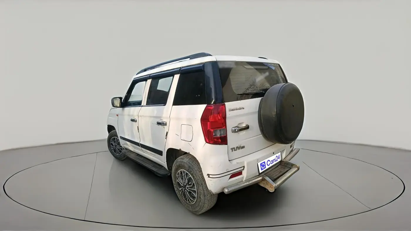 2017 Mahindra TUV300 T6, Diesel, Manual, 97,199 km, exterior