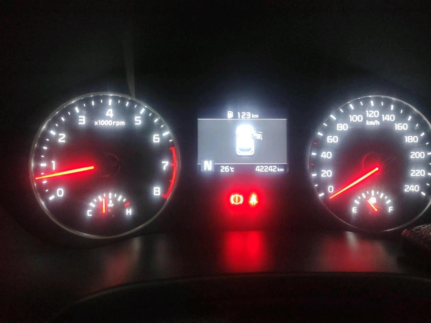 2021 KIA SELTOS HTK PLUS 1.5 IMT, Petrol, Manual, 42,242 km, interior
