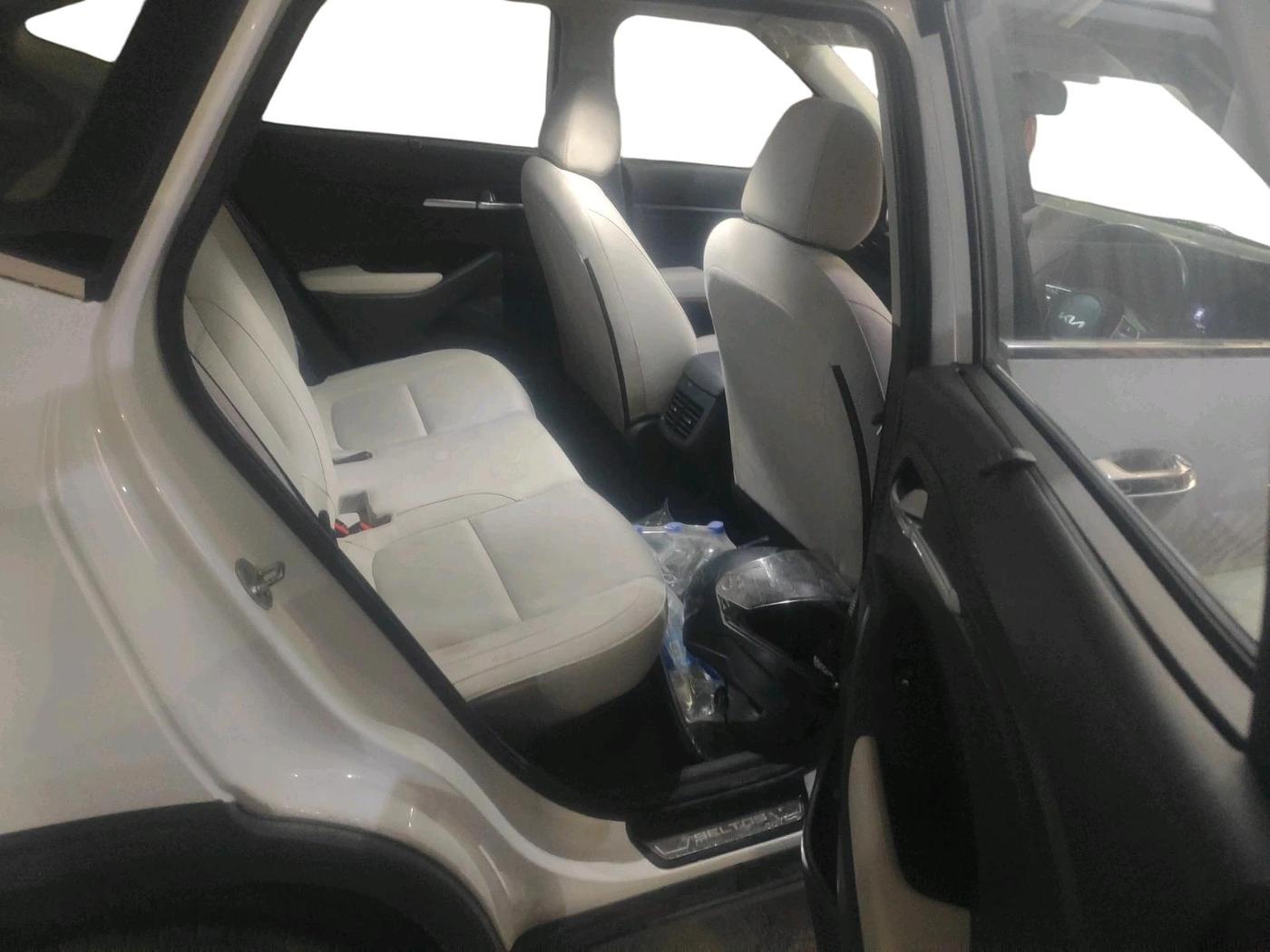 2021 KIA SELTOS HTK PLUS 1.5 IMT, Petrol, Manual, 42,242 km, interior
