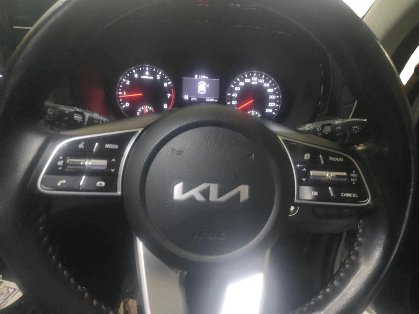 2021 KIA SELTOS HTK PLUS 1.5 IMT, Petrol, Manual, 42,242 km, interior
