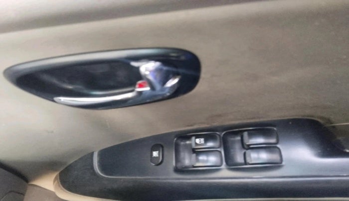 2011 Hyundai i10 MAGNA 1.1, Petrol, Manual, 55,904 km, interior