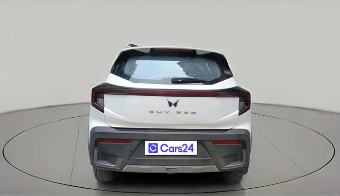 2024 Mahindra XUV 3XO AX5 1.5 Turbo Diesel, Diesel, Manual, 33,197 km, exterior