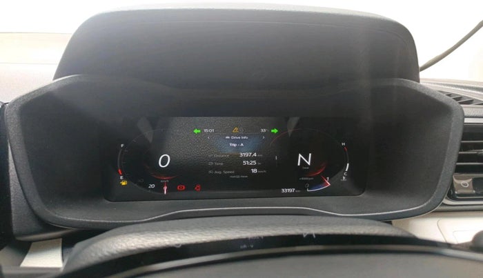 2024 Mahindra XUV 3XO AX5 1.5 Turbo Diesel, Diesel, Manual, 33,197 km, interior