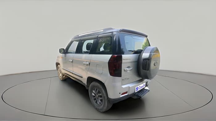 2017 Mahindra TUV300 T10, Diesel, Manual, 83,573 km, exterior