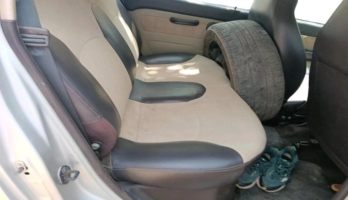 2011 Hyundai Santro Xing GL PLUS, CNG, Manual, 1,21,621 km, interior
