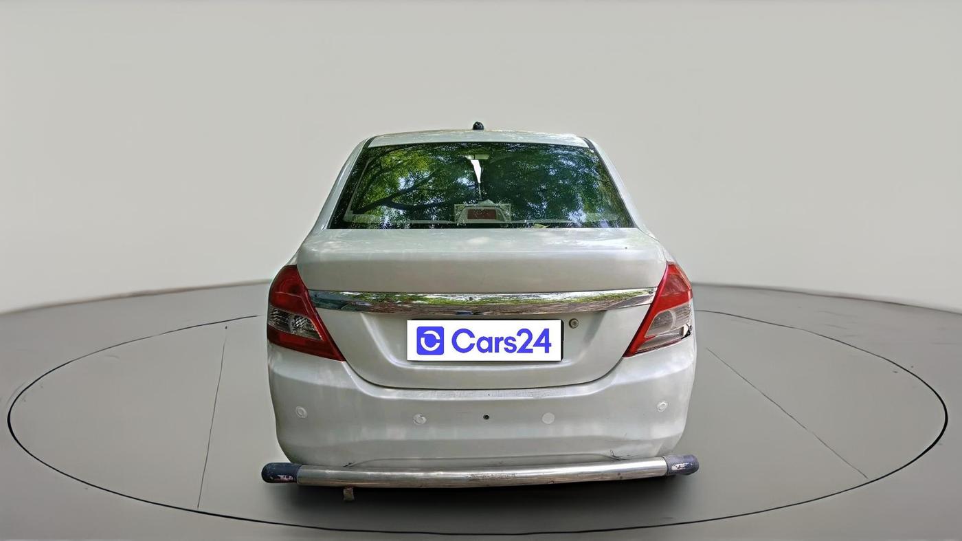 2015 Maruti Swift Dzire LXI, CNG, Manual, 1,27,567 km, exterior