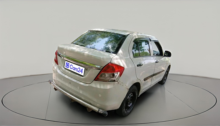 2015 Maruti Swift Dzire LXI, CNG, Manual, 1,27,567 km, exterior