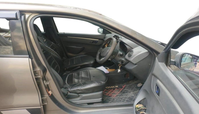 2016 Renault Kwid RXT 1.0 AMT, Petrol, Automatic, 46,203 km, interior