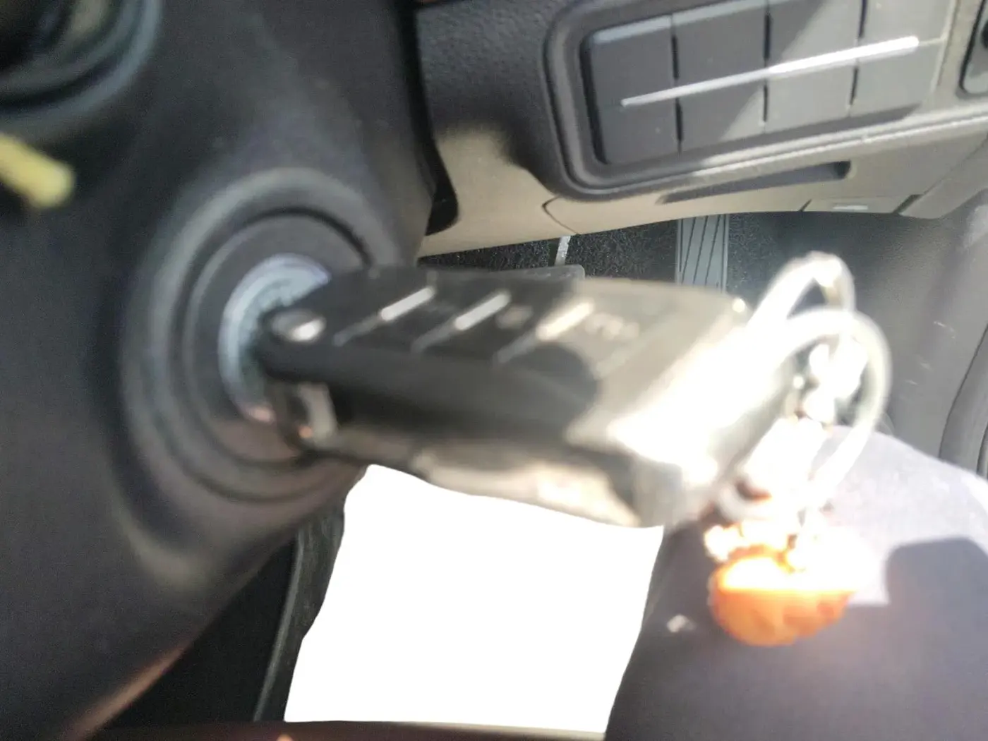 2023 Mahindra SCORPIO-N Z4 DIESEL AT 2WD 7 STR, Diesel, Automatic, 37,599 km, interior