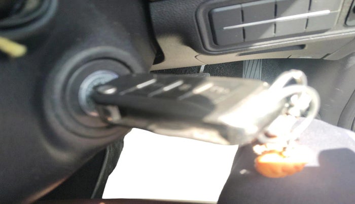2023 Mahindra SCORPIO-N Z4 DIESEL AT 2WD 7 STR, Diesel, Automatic, 37,599 km, interior