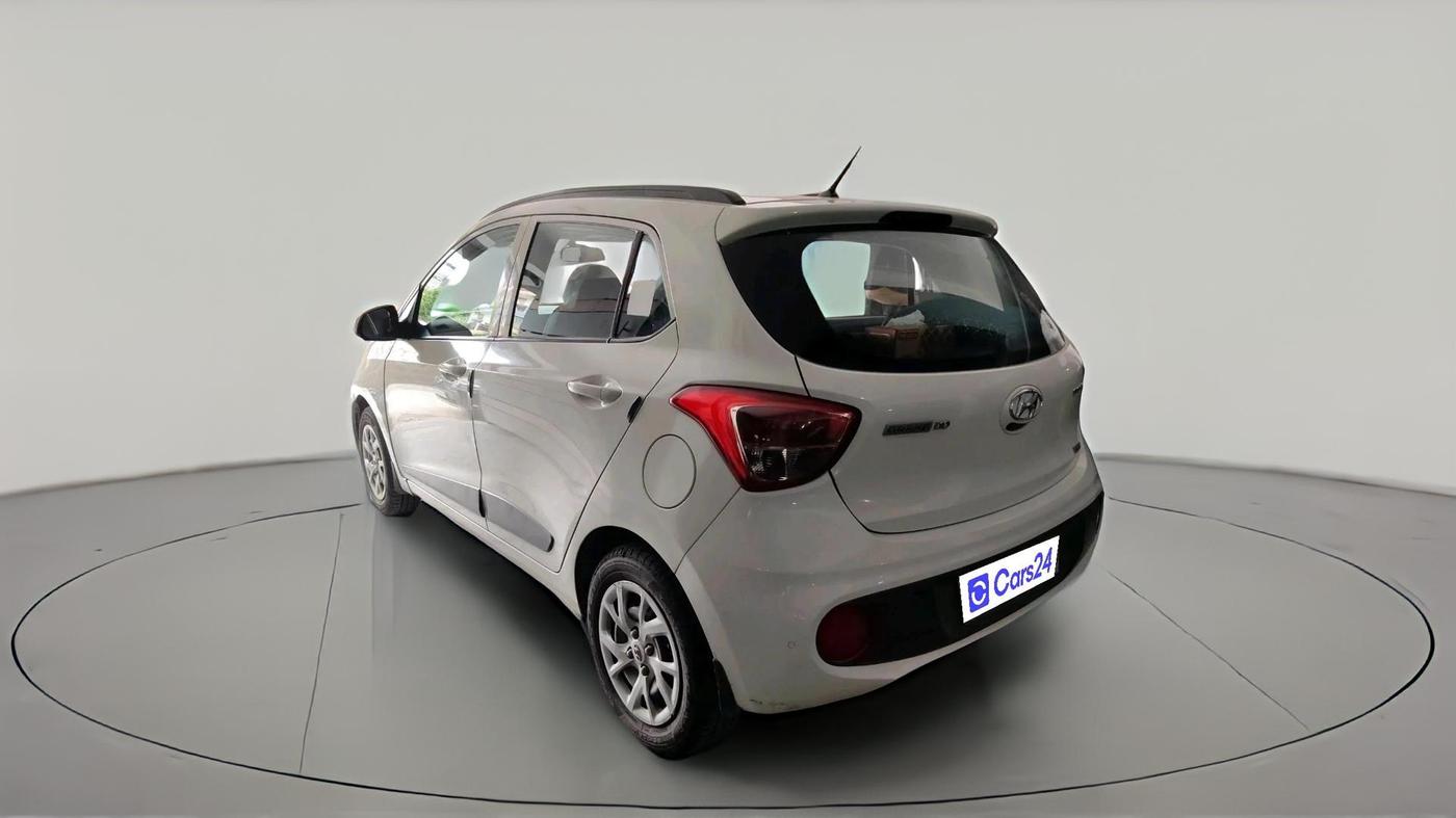 2017 Hyundai Grand i10 SPORTZ (O) 1.2 KAPPA VTVT, Petrol, Manual, 46,277 km, exterior
