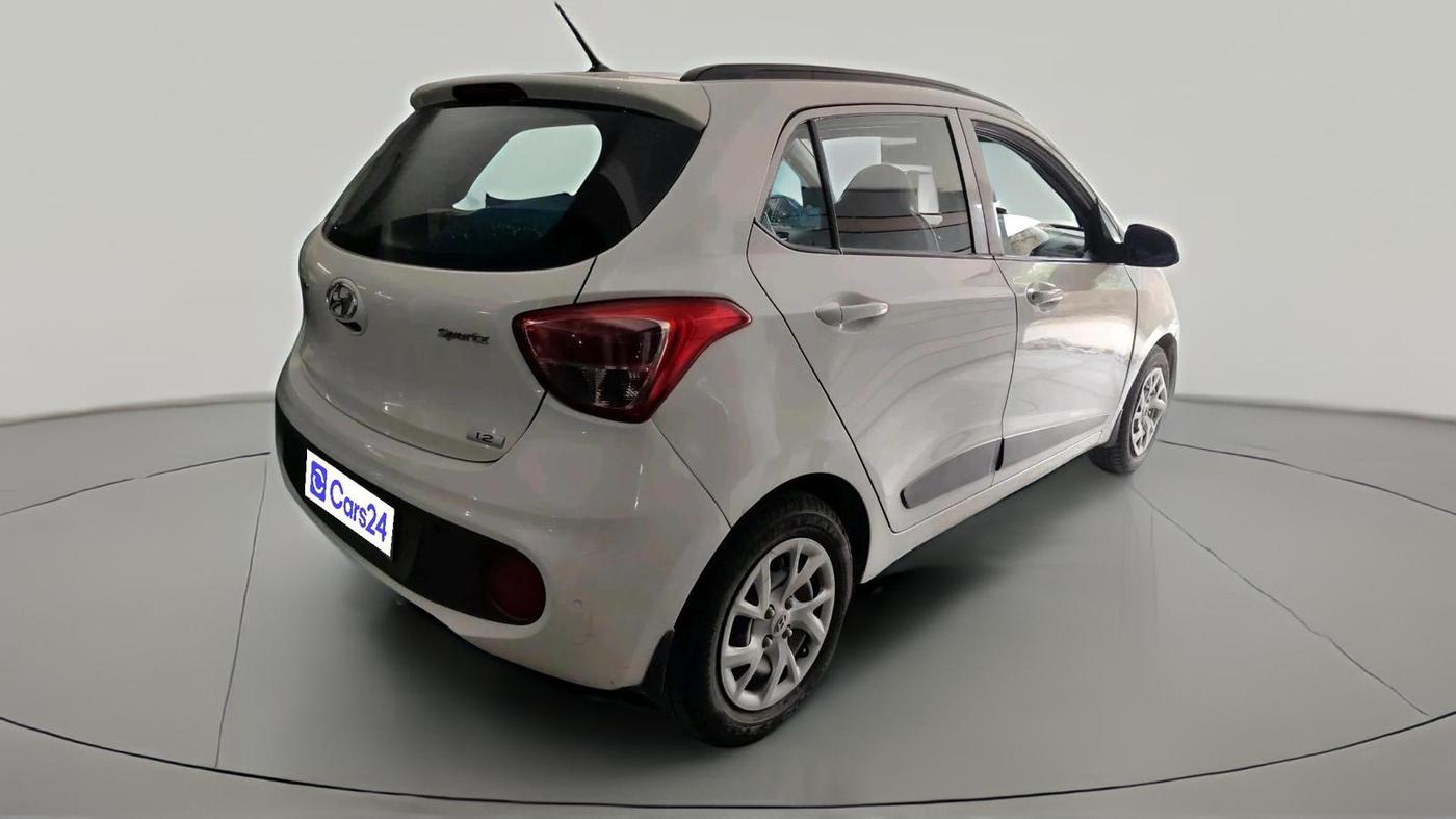 2017 Hyundai Grand i10 SPORTZ (O) 1.2 KAPPA VTVT, Petrol, Manual, 46,277 km, exterior