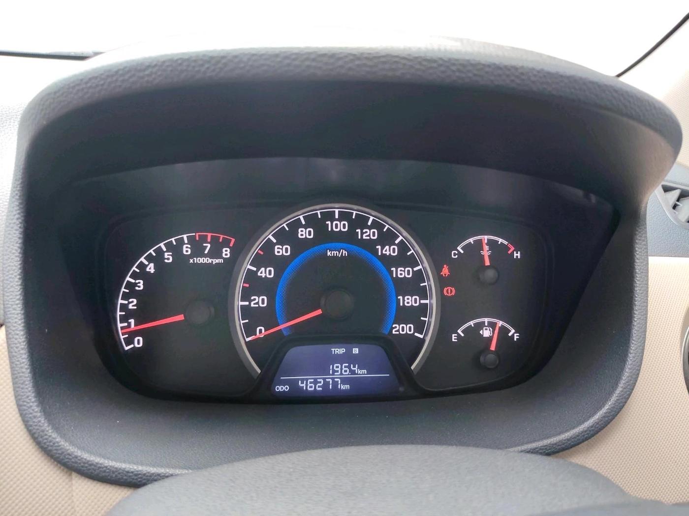 2017 Hyundai Grand i10 SPORTZ (O) 1.2 KAPPA VTVT, Petrol, Manual, 46,277 km, interior