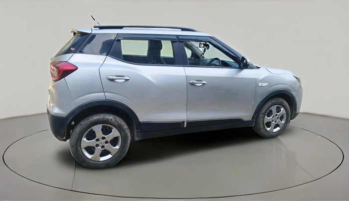 2020 Mahindra XUV300 W6 1.5 DIESEL, Diesel, Manual, 49,455 km, exterior