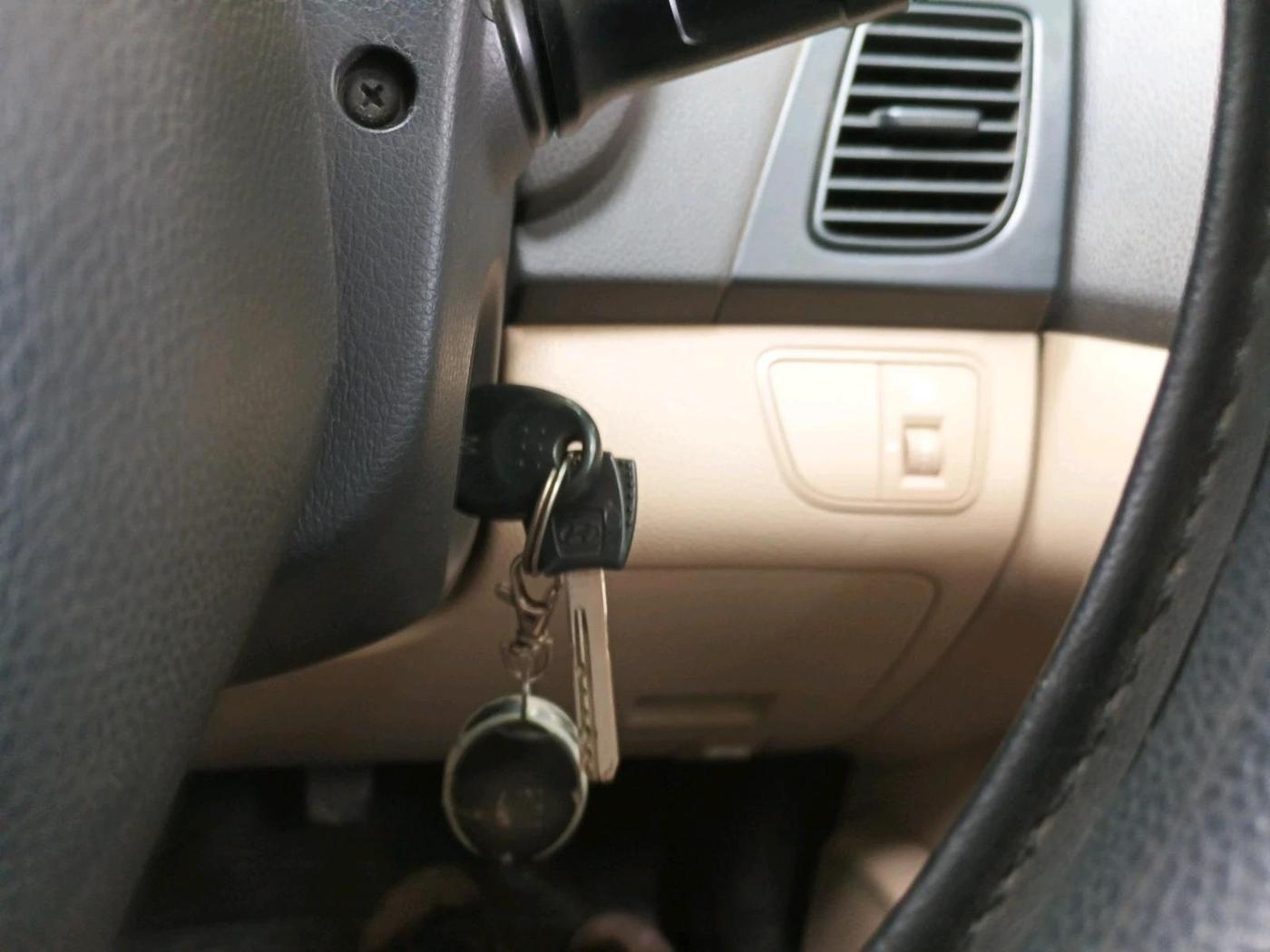 2011 Hyundai Eon ERA, Petrol, Manual, 15,607 km, interior
