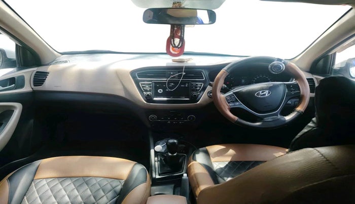 2018 Hyundai Elite i20 ASTA 1.2 (O), CNG, Manual, 71,054 km, interior