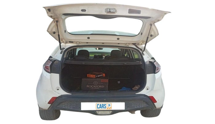 2019 Tata NEXON XMA DIESEL, Diesel, Automatic, 55,600 km, exterior