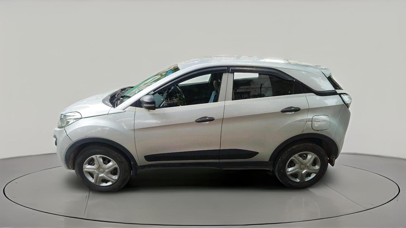 2018 Tata NEXON XM PETROL, Petrol, Manual, 41,302 km, exterior