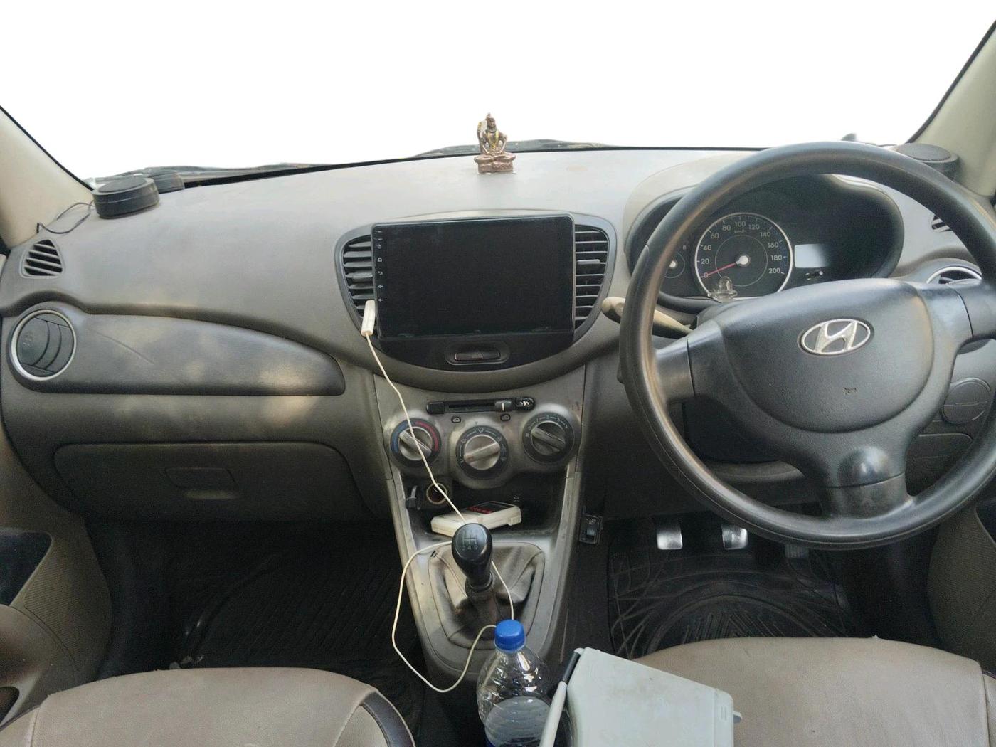 2012 Hyundai i10 ERA 1.1, CNG, Manual, 77,085 km, interior
