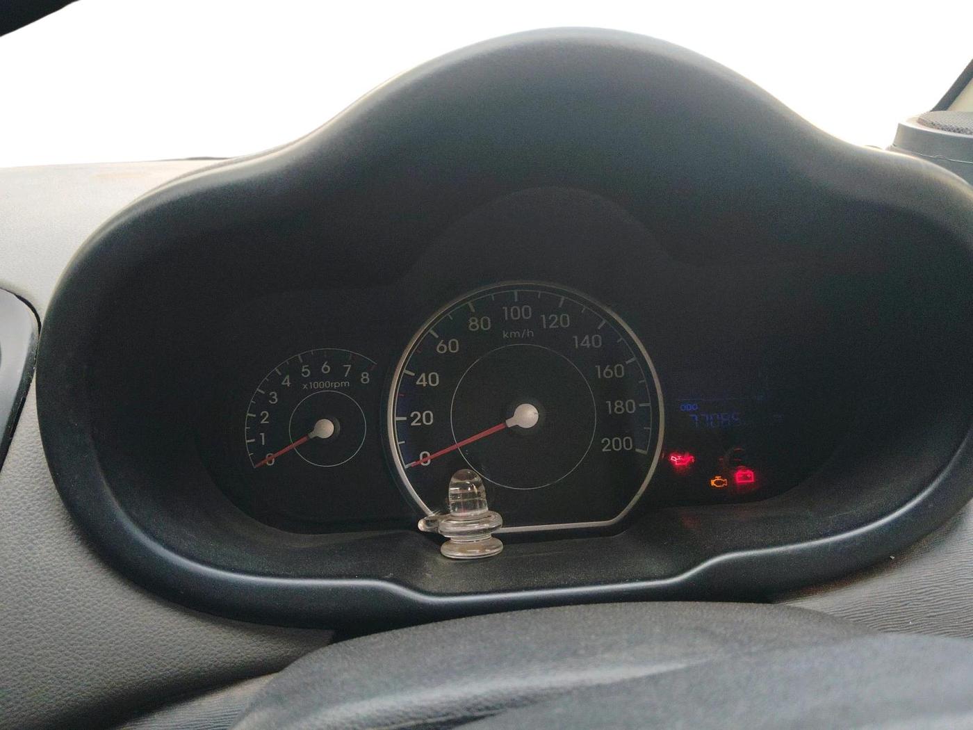 2012 Hyundai i10 ERA 1.1, CNG, Manual, 77,085 km, interior
