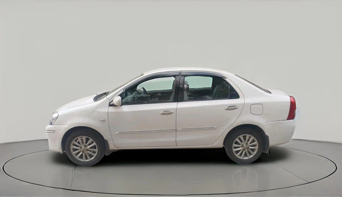 2011 Toyota Etios V, Petrol, Manual, 1,58,505 km, exterior