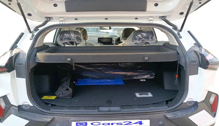 2025 Tata NEXON Pure Plus 1.2 iCNG 6MT, CNG, Manual, 382 km, exterior