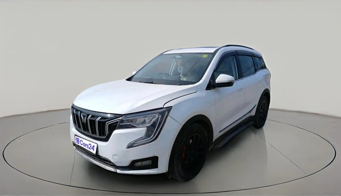 2022 Mahindra XUV700 AX 5 P AT 5 STR, Petrol, Automatic, 84,754 km, exterior