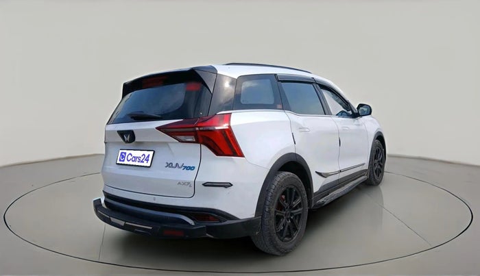 2022 Mahindra XUV700 AX 5 P AT 5 STR, Petrol, Automatic, 84,754 km, exterior