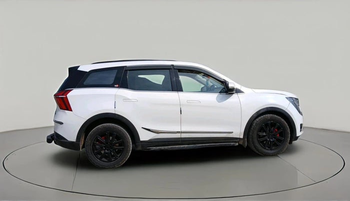 2022 Mahindra XUV700 AX 5 P AT 5 STR, Petrol, Automatic, 84,754 km, exterior