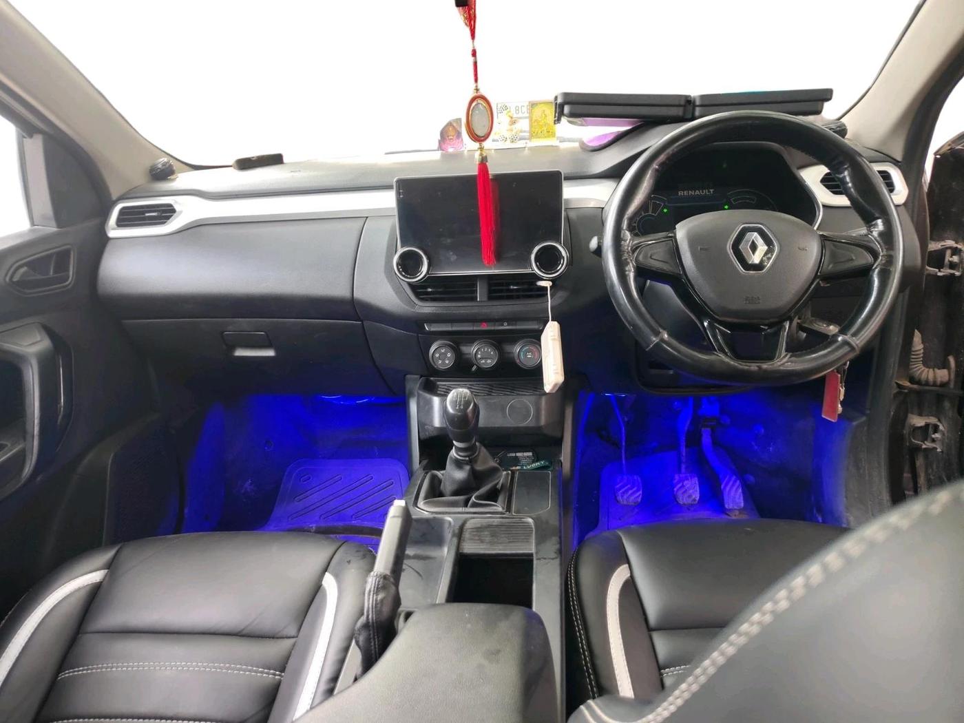2021 Renault Kiger RXL MT, Petrol, Manual, 40,327 km, interior