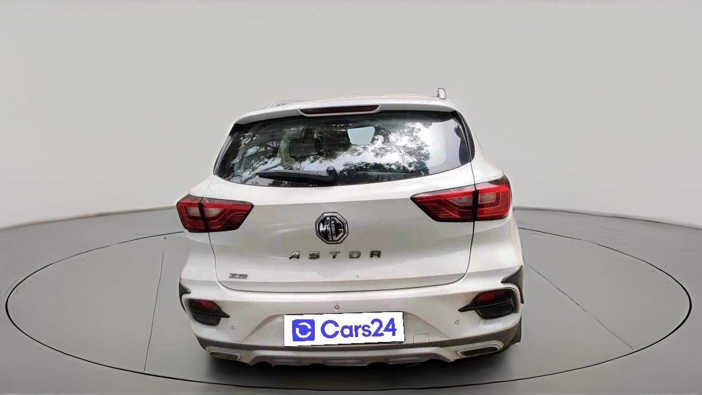 2024 MG ASTOR Sprint 1.5 MT (Ivory), Petrol, Manual, 10,867 km, exterior