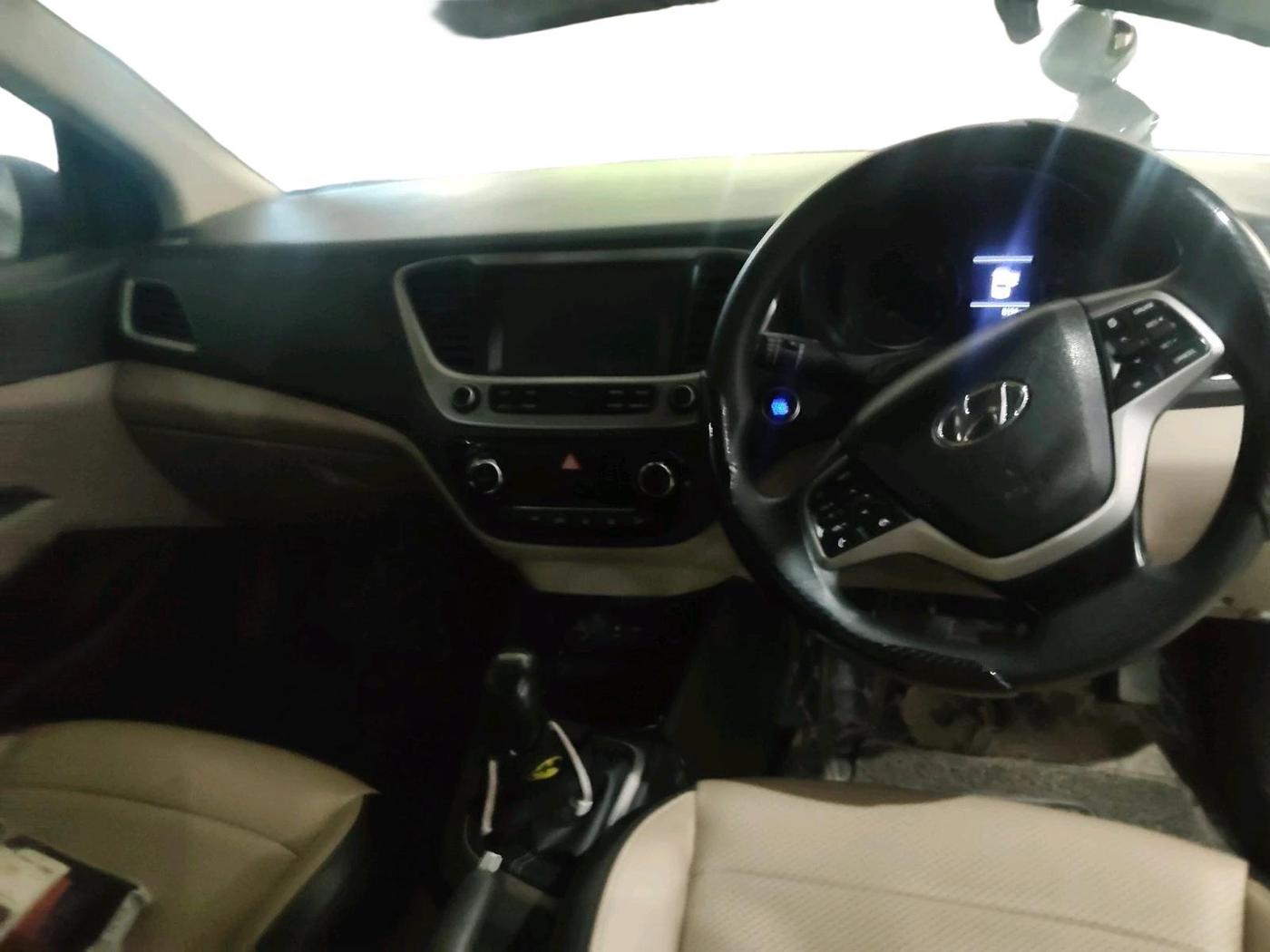 2019 Hyundai Verna 1.6 VTVT SX, Petrol, Manual, 81,245 km, interior