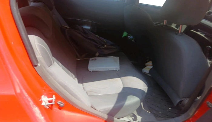2011 Chevrolet Beat LT PETROL, Petrol, Manual, 37,812 km, interior