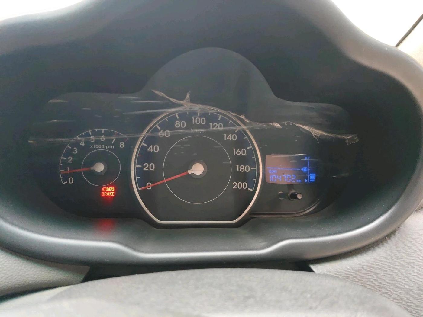 2011 Hyundai i10 MAGNA 1.2, Petrol, Manual, 1,04,702 km, interior