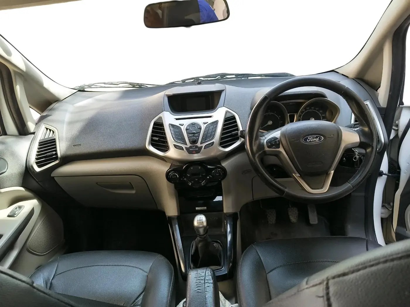 2014 Ford Ecosport TITANIUM 1.0L ECOBOOST, Petrol, Manual, 90,000 km, interior