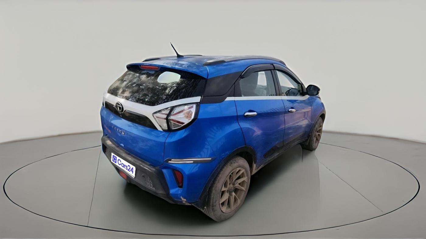 2020 Tata NEXON XM PETROL, CNG, Manual, 79,805 km, exterior