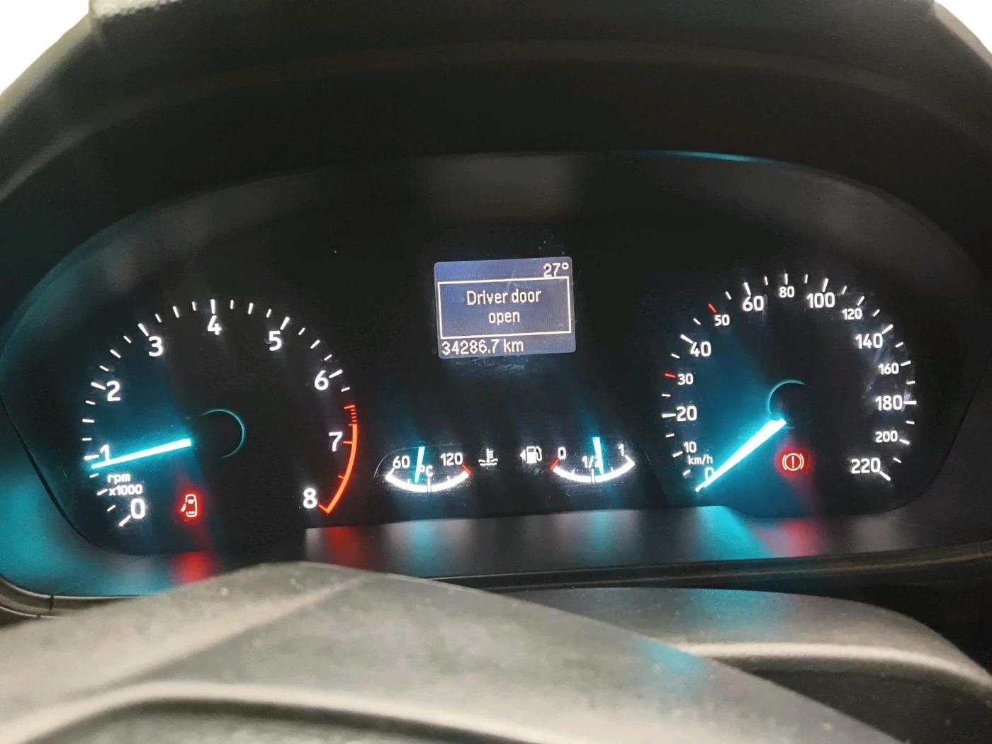 2018 Ford Ecosport TITANIUM 1.5L PETROL, Petrol, Manual, 34,286 km, interior