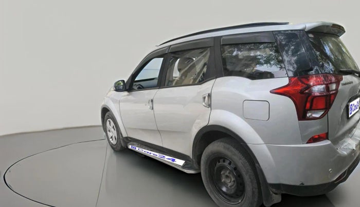 2018 Mahindra XUV500 W7, Diesel, Manual, 62,612 km, exterior