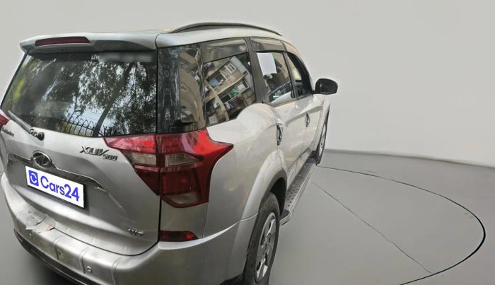 2018 Mahindra XUV500 W7, Diesel, Manual, 62,612 km, exterior