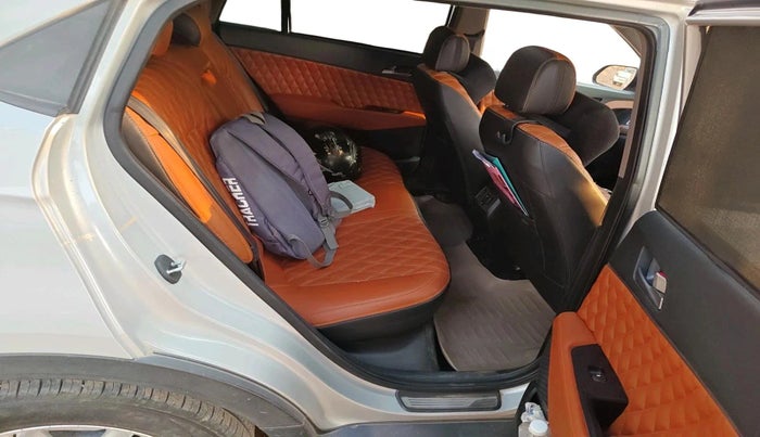 2016 Hyundai Creta SX PLUS AT 1.6 DIESEL, Diesel, Automatic, 74,858 km, interior