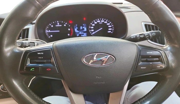 2016 Hyundai Creta SX PLUS AT 1.6 DIESEL, Diesel, Automatic, 74,858 km, interior