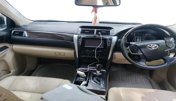 2016 Toyota Camry HYBRID, Hybrid, Automatic, 94,842 km, interior