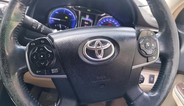 2016 Toyota Camry HYBRID, Hybrid, Automatic, 94,842 km, interior