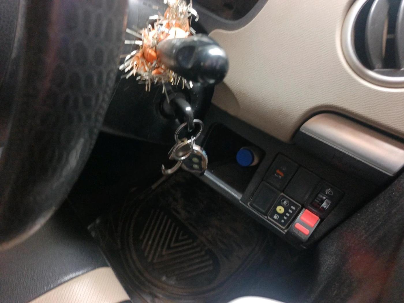 2013 Maruti Wagon R 1.0 LXI CNG, CNG, Manual, 1,03,553 km, interior