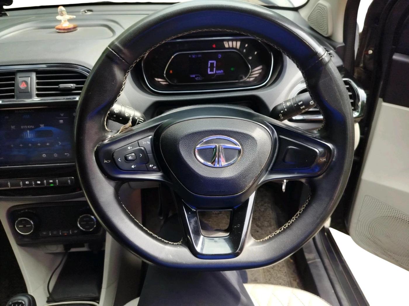 2022 Tata Tiago XZ PLUS CNG, CNG, Manual, 92,635 km, interior