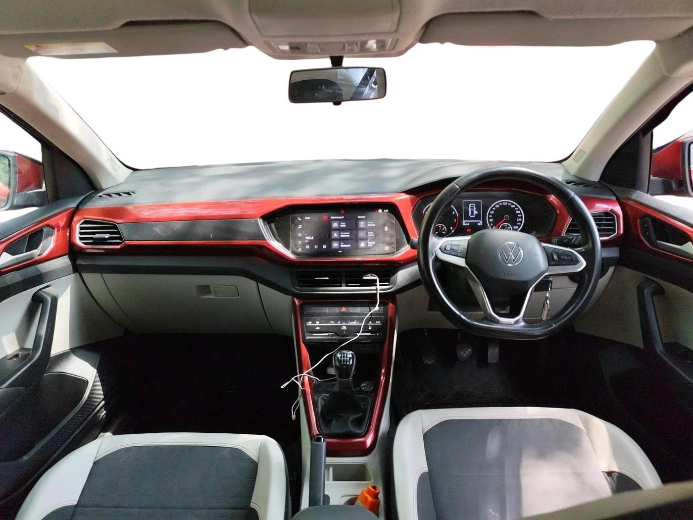 2022 Volkswagen TAIGUN GT 1.5 TSI MT, Petrol, Manual, 24,414 km, interior