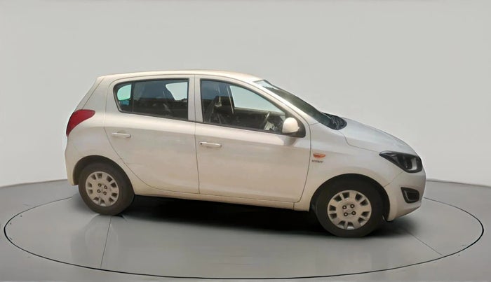 2012 Hyundai i20 MAGNA 1.2, Petrol, Manual, 90,356 km, exterior