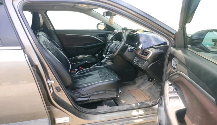 2022 Maruti BREZZA ZXI SMART HYBRID , CNG, Manual, 69,257 km, interior